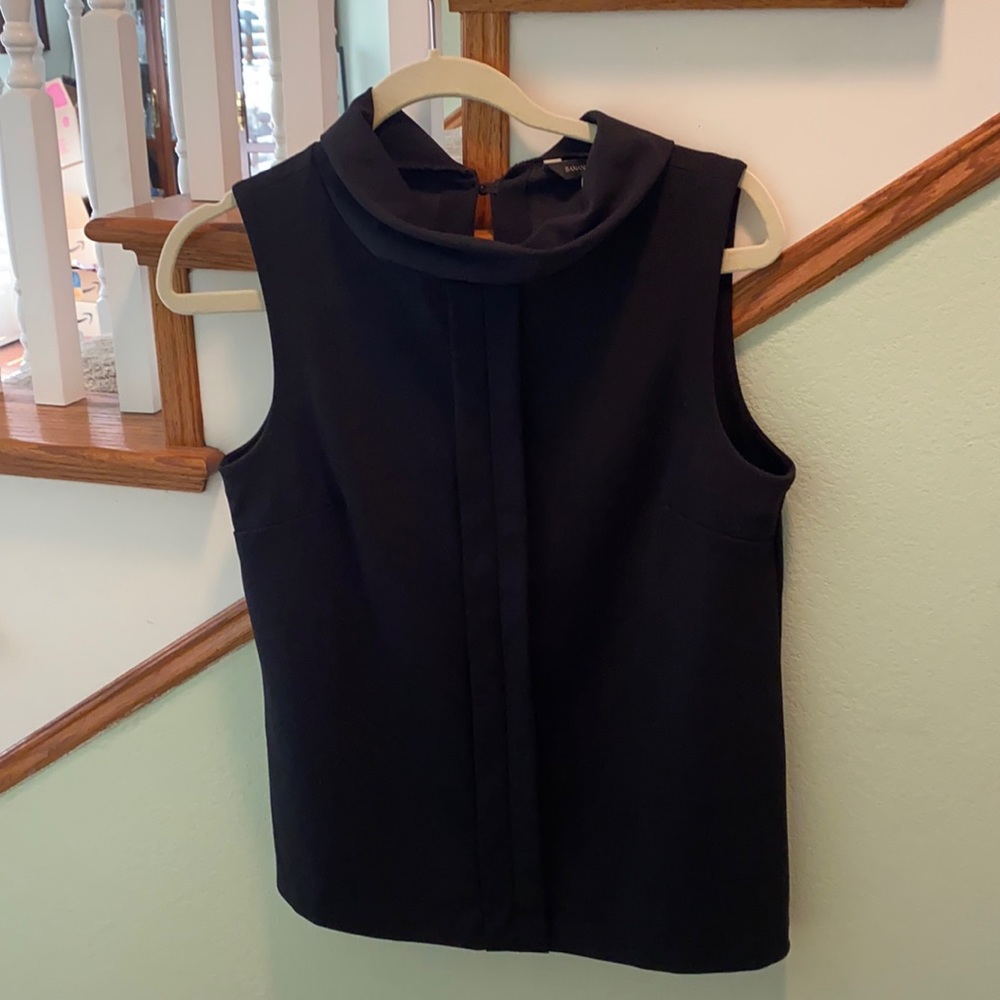 Euc banana republic black top